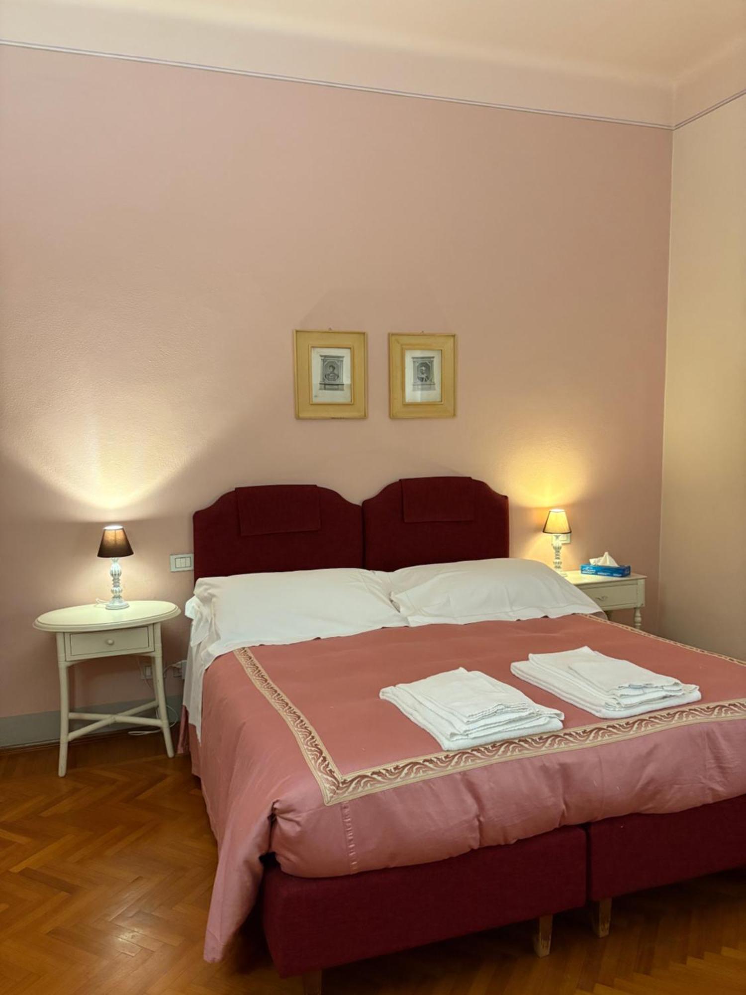 לוקה Villa Agnese B&B מראה חיצוני תמונה